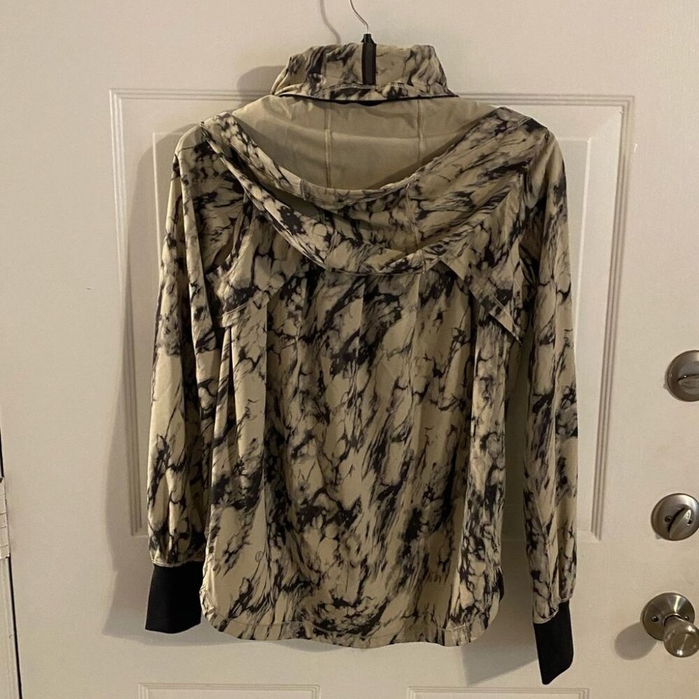 Lululemon | Bring Back The Track Jacket | Size 4 - Picture 5 of 8